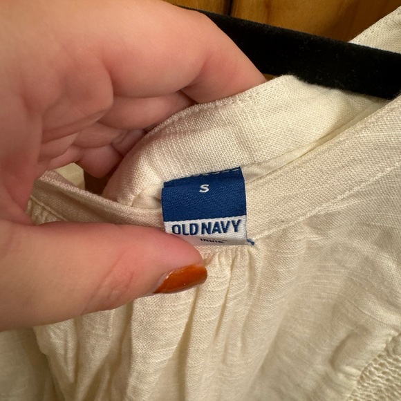 Old navy cream dress - size small - Picture 3 of 4